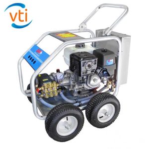 Honda 13HP-3500 PSI Pressure Cleaner with Stainless Steel Header Tank